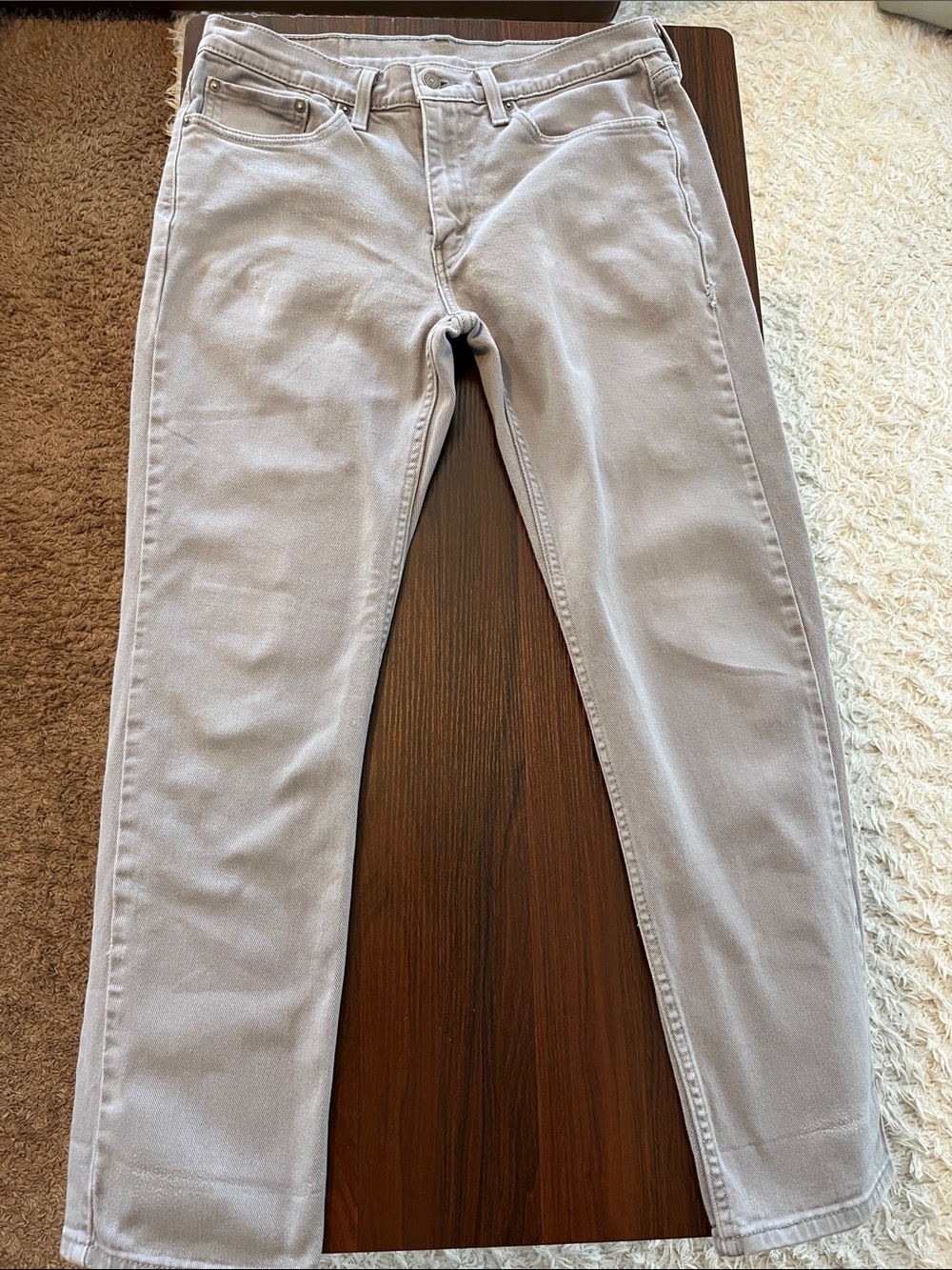 Levi’s 514 Light Gray Straight Leg Jeans 32x30